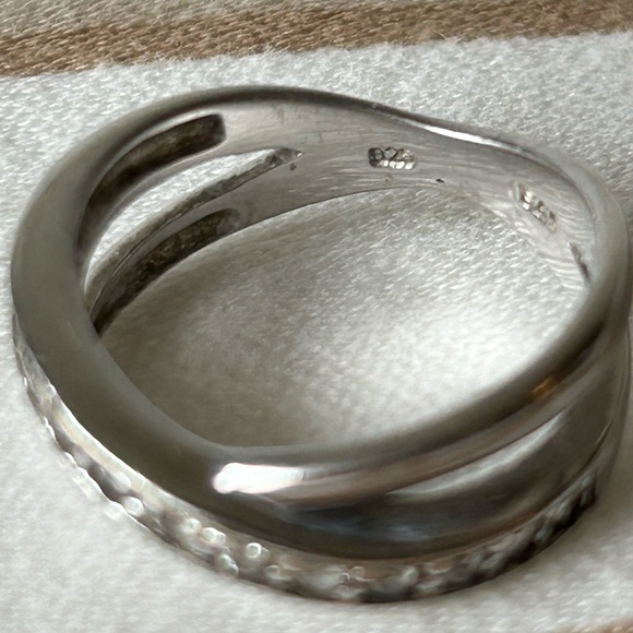 Elegant 925 Silver Pave Crossover Ring - Crisscross Highway Ring - Picture 2 of 4